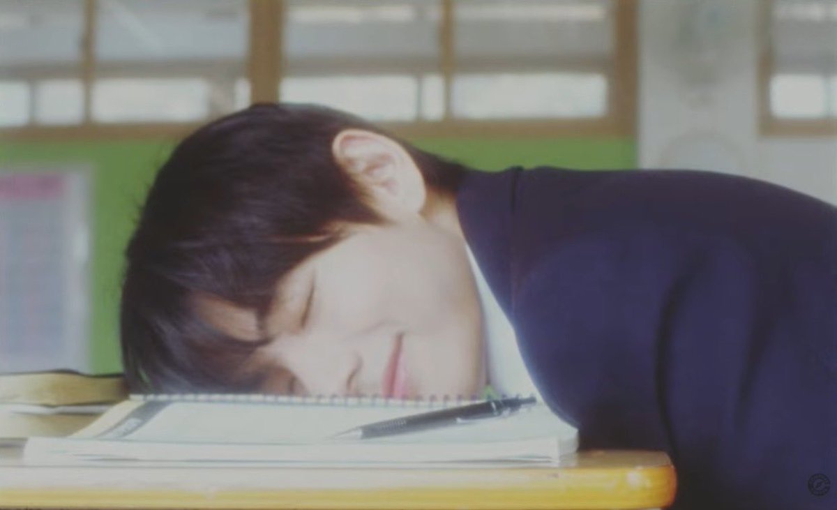 Millky ⟭⟬⁷ ⊙⊝⊜🇨🇴Esta que se da con un revendedor tweet media