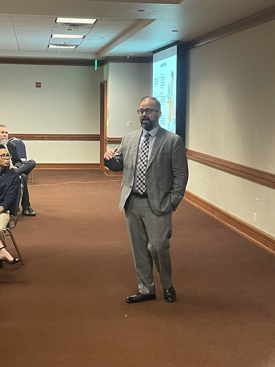 txcannaco's tweet image. Rep @moodyforelpaso may go down as the greatest legislative frontiersman in cannabis reform in Texas history. His work on penalty reduction for marijuana possession dates back a decade+. Here he is speaking at our #txlege lobby day last year. We look forward to continuing to work