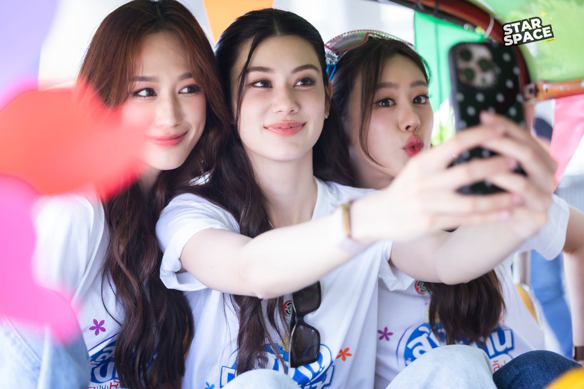 StarSpace tweet media