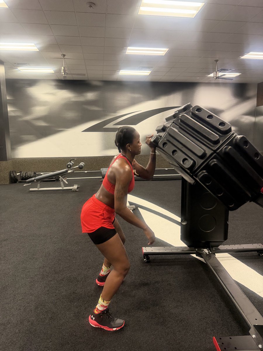 Jamila Nansikombi 🇺🇬🇺🇸(Zama) tweet media