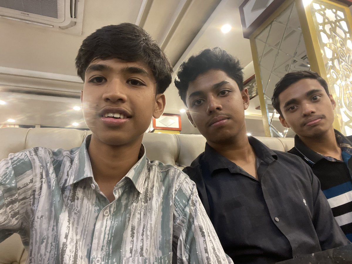 Samit Striker (@swakatsamit) on Twitter photo 