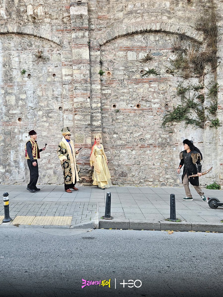 TEO_universe tweet media