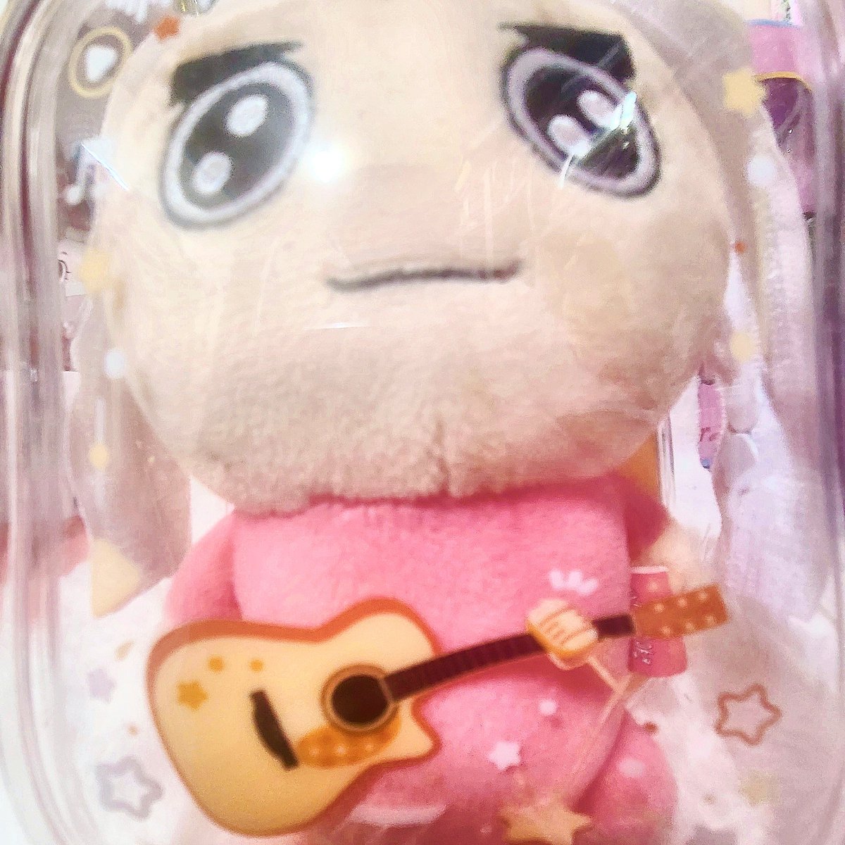 기타 그려진 인형케이스 한개 야코줬더니 넘 찰떡이라 우낌