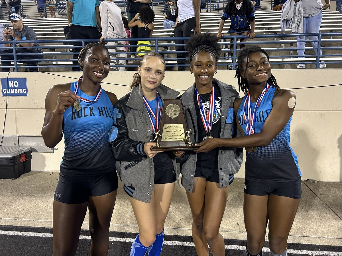 rockhillxctf's tweet photo. Daijah Kenner, Grace Chacchia, Madison Arrington, and Kennedi Thompson got 🥇in the Varsity 4x400m 👏👏👏. https://t.co/qV1gdLAWPY