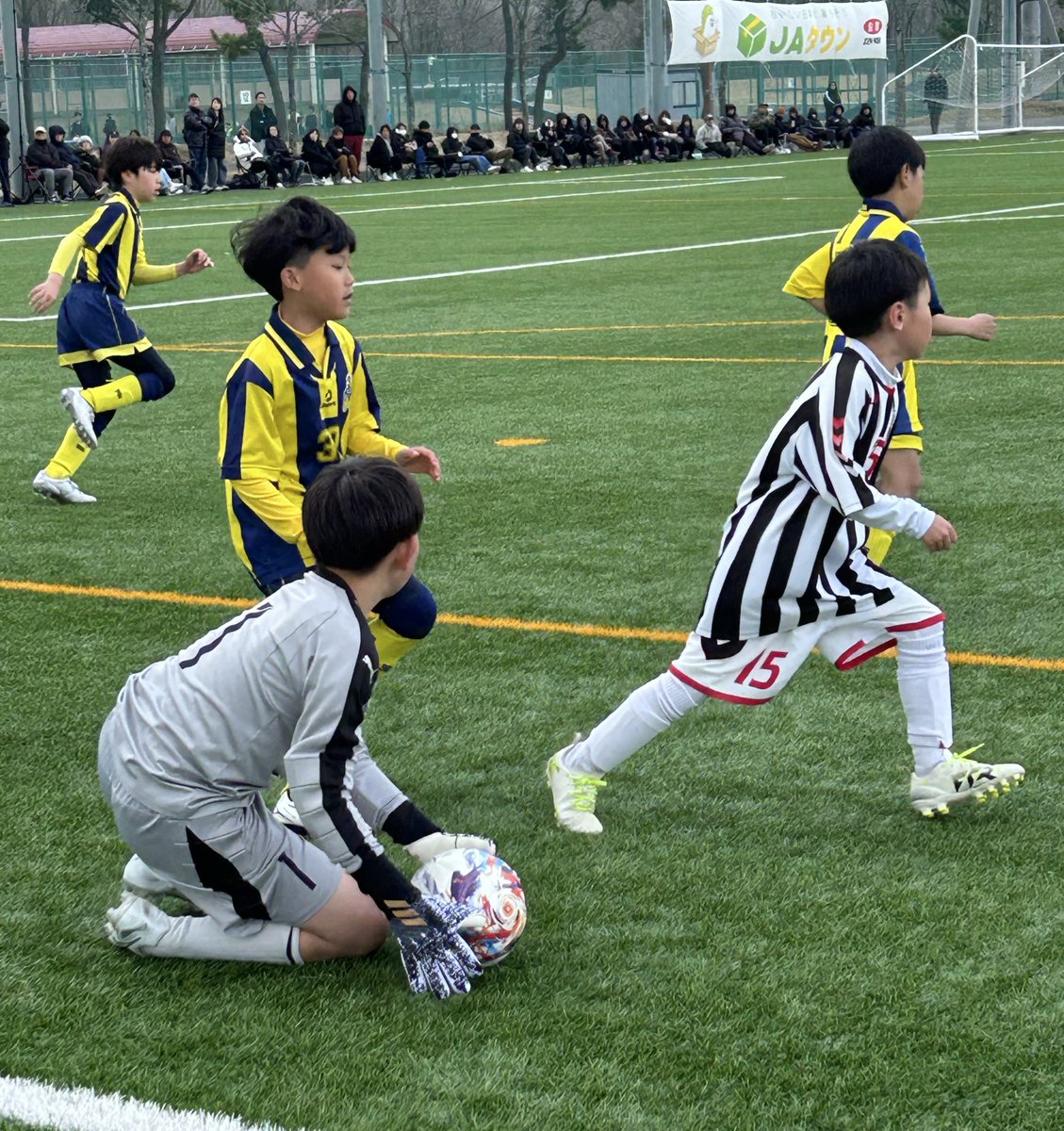 ⚽️JA全農杯全国小学生選抜 #サッカー in北海道🐄
会場:TOMASEIフットボールフィールド

【一回戦】
Arearea FC（開催地区）　0🆚1  ◯北海道コンサドーレ室蘭

FCベーネ（オホーツク）　0🆚7　◯SSS（札幌）

#JA全農杯
#全農
#チビリンピック