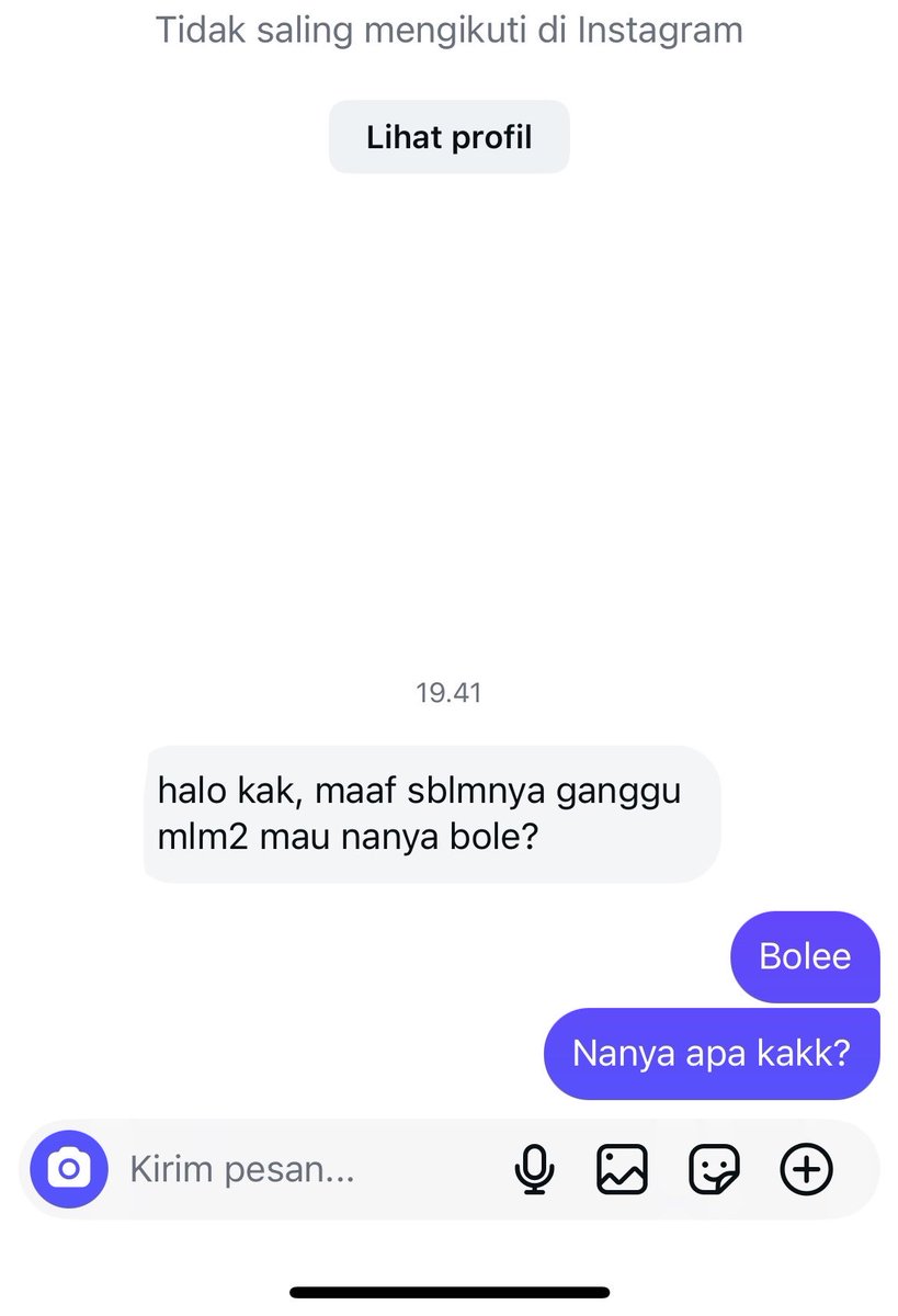 Divineglaves tweet media