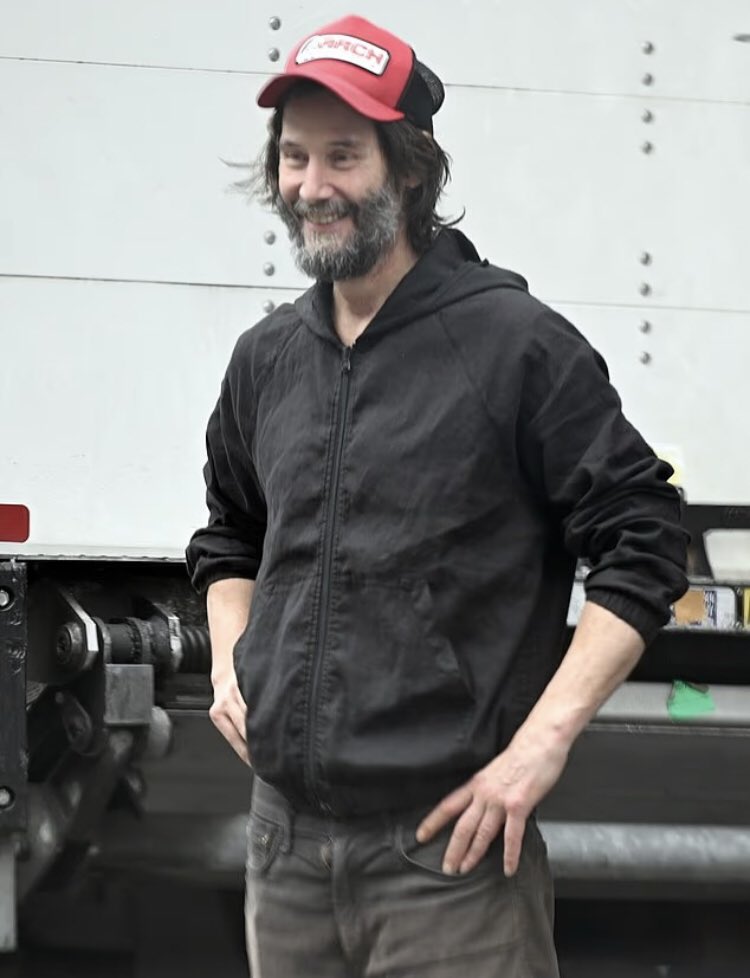 Everythingkeanu tweet media