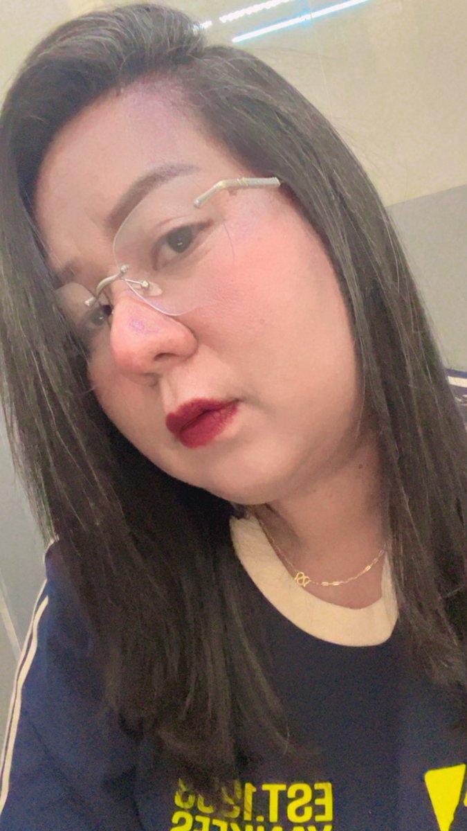 เจ๊แหม่มเอง ที่ชอบกิน MK👅 tweet media