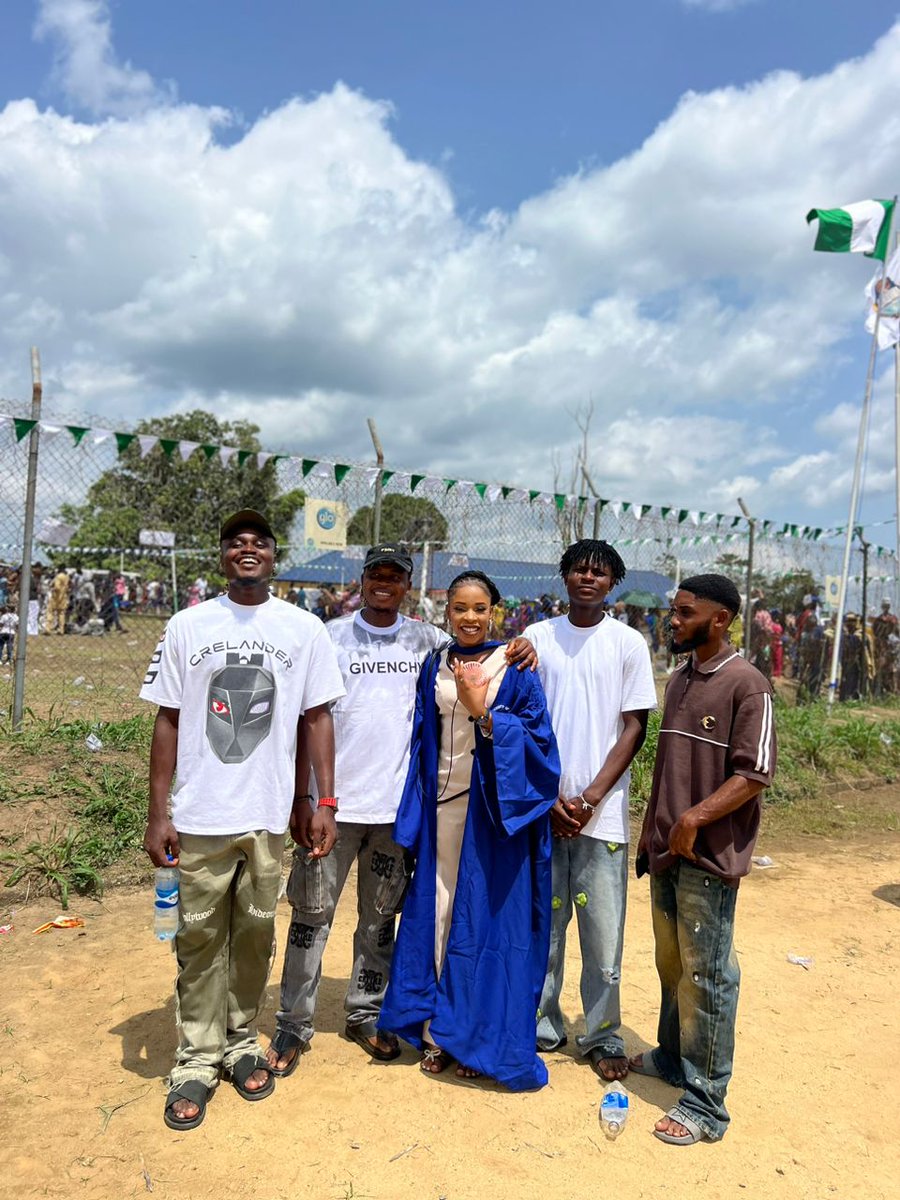 Princess 👸MADE 🇨🇳 tweet media