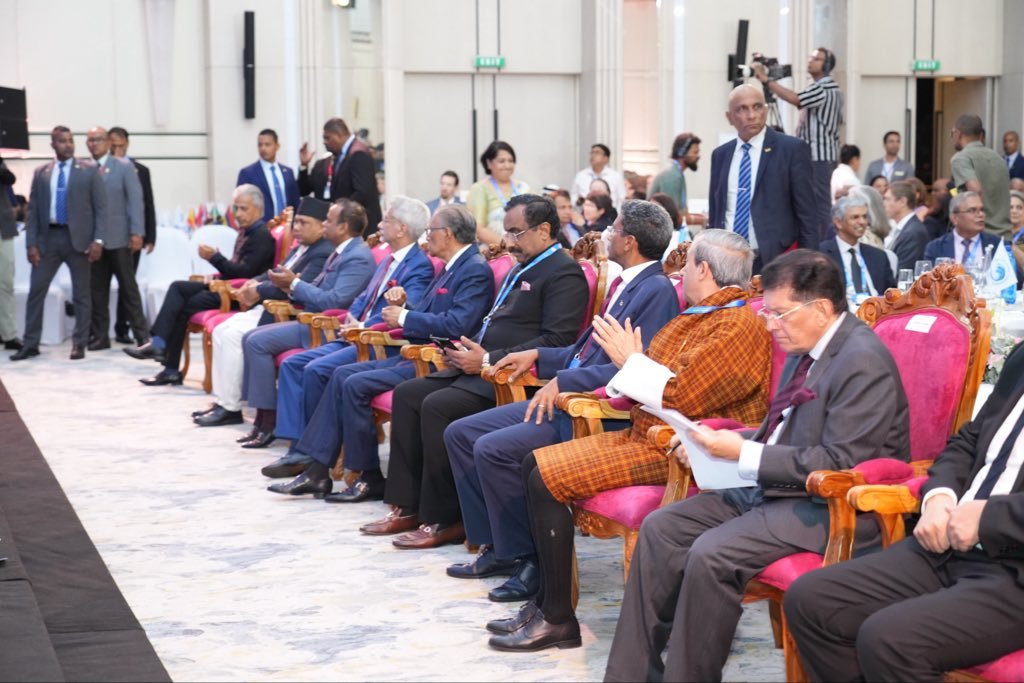 timesofindia's tweet image. #InPics | External Affairs Minister Dr S. Jaishankar addressed the inaugural session of the 9th #Indian Ocean #Conference alongside #Mauritius PM Dr Navin Ramgoolam and India Foundation President Ram Madhav, highlighting the importance of regional cooperation, connectivity, and