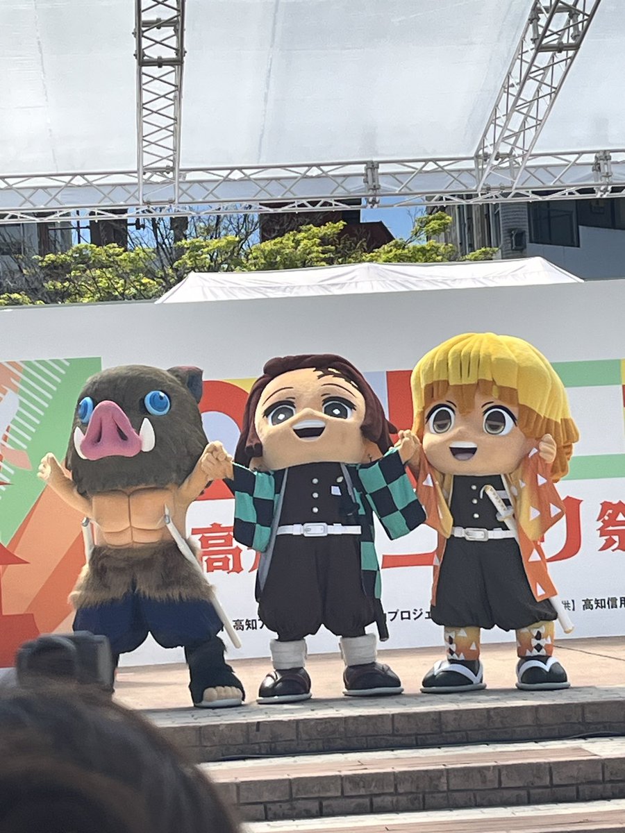 ばるるん tweet media