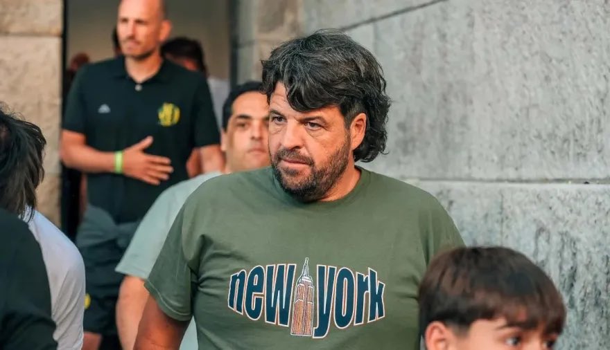 Chau parásito, seguí con la gastronomía. Al club no le diste nada..