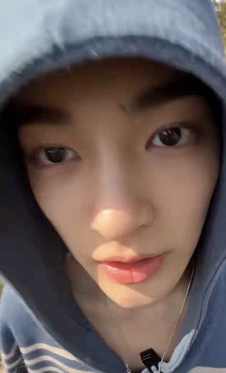 Haila ۶ৎ tweet media