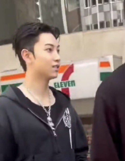 indy ✭ tweet media