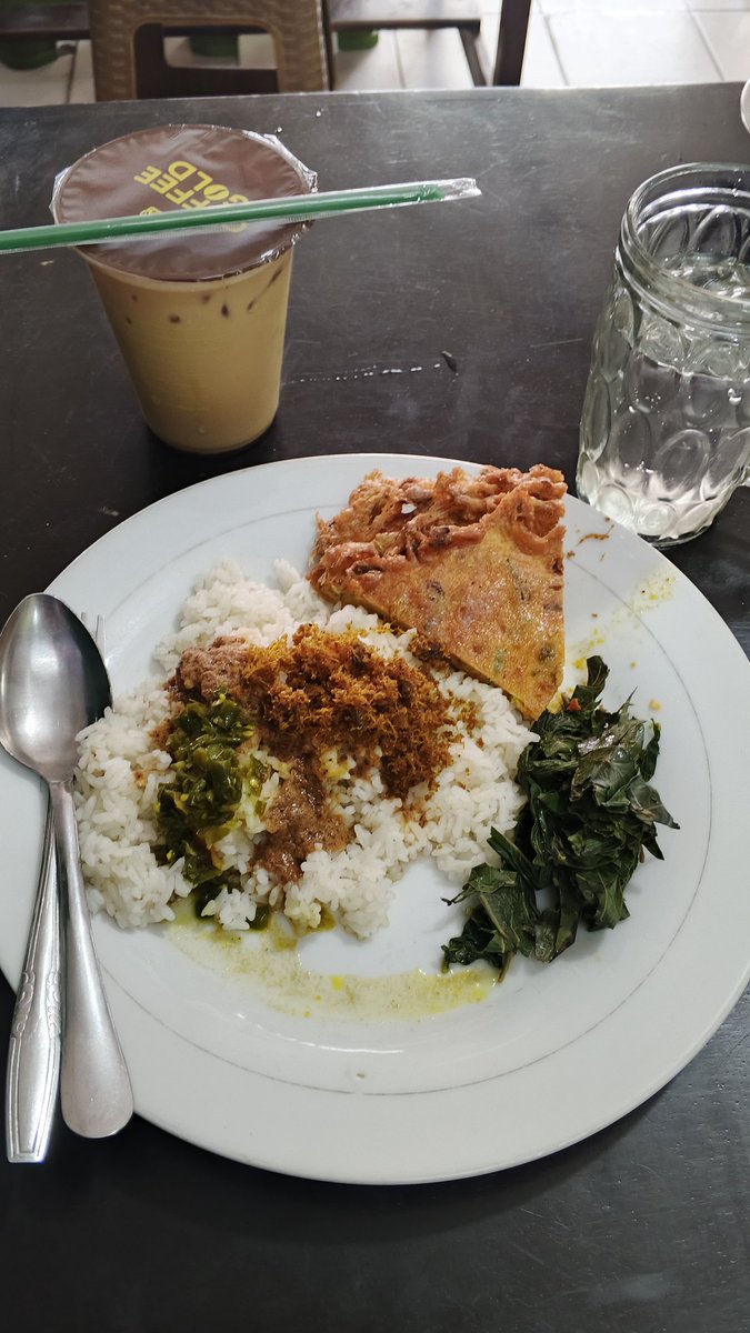 goldenbrowncrisp tweet media