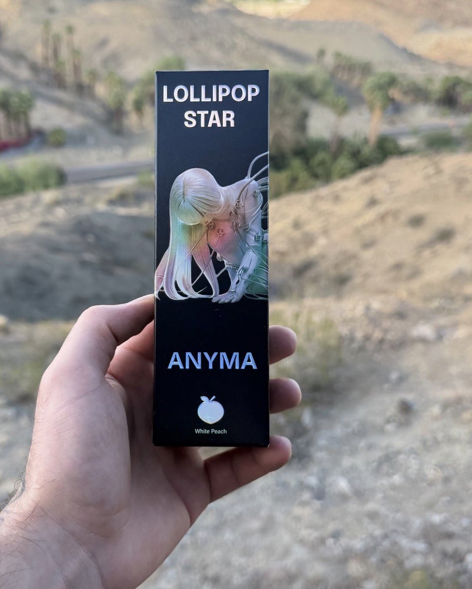 LittleTouchLisa's tweet image. อยากได้อ่ะ อันนี้คือลูกอมมีเสียงเพลง เป็นอมยิ้มที่ใช้เทคโนโลยีการนำเสียงผ่านกระดูก โดยเมื่ออมลูกอมและกดปุ่ม เสียงเพลงจะเดินทางผ่านฟันและกะโหลกศีรษะเข้าสู่หูชั้นใน ทำให้ได้ยินเสียงเพลงคนเดียวขณะทานค่ะ

#LISA 
#LISAxBadAngel 
#AnymaxLISA