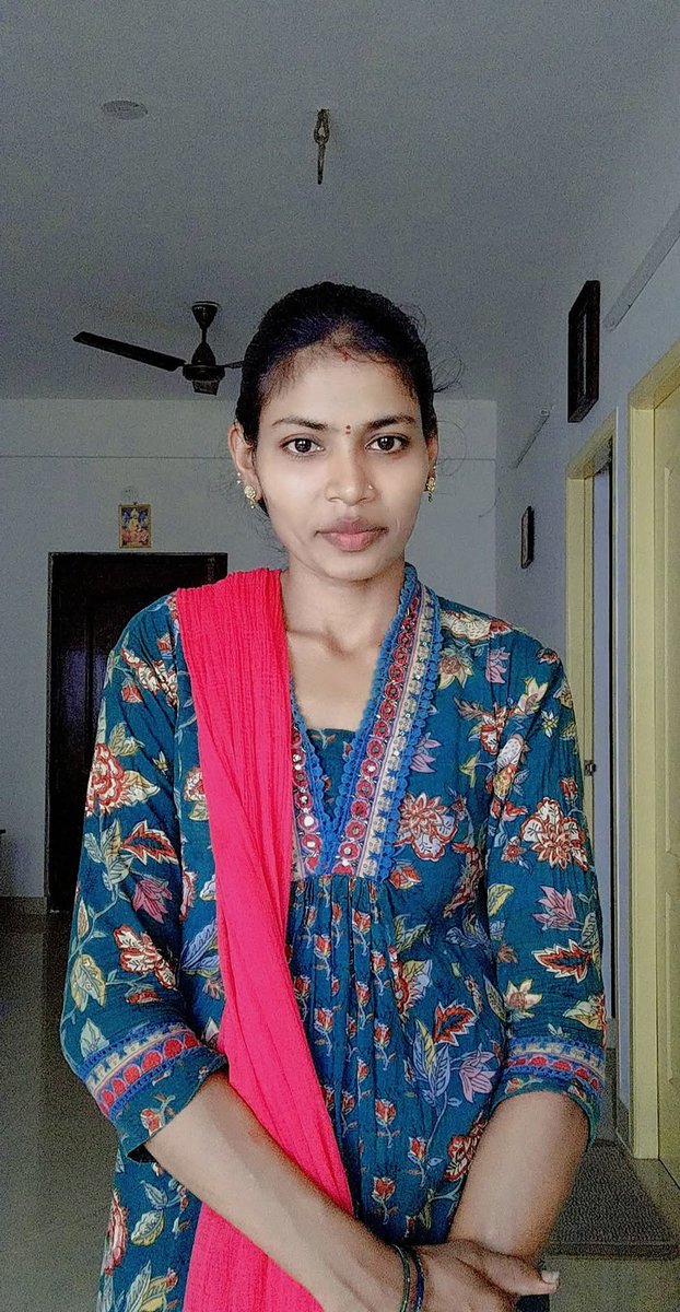 Thenmozi_TVK's tweet image. #MorningMotivation | போராடி தோற்றுப் பார் ஜெயித்தவனும் உன்னை மறக்க மாட்டான்!
#WeekendHappy
#MotivationalQuotes