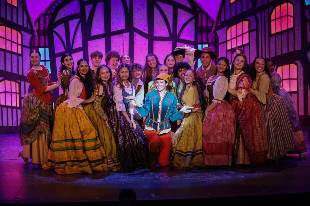 FHS Theatre Company tweet media