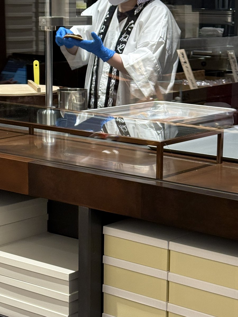 𝐿𝐴𝑇𝑇𝐸 tweet media