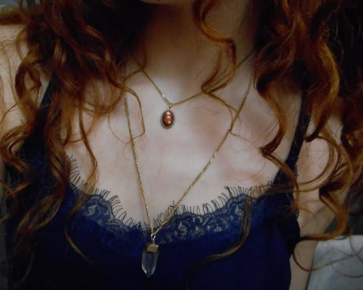 MissyCherry_22's tweet image. ╰┈➤✮⋆° "Take Control" — Castiel x Su (oc) 🔞 (NSFW)
. ݁₊ ⊹ . ݁ ⟡ ݁ . ⊹ ₊ ݁.
𝄞⨾𓍢ִ໋  Castiel y Vera tienen el tiempo contado, pero hay algo en el bolso de Castiel que le da una idea a Vera.
.
#cdmtwt #oneshot #fanfic #cdmfanfic #castiel #castielcdm #castieltwt #nsfw