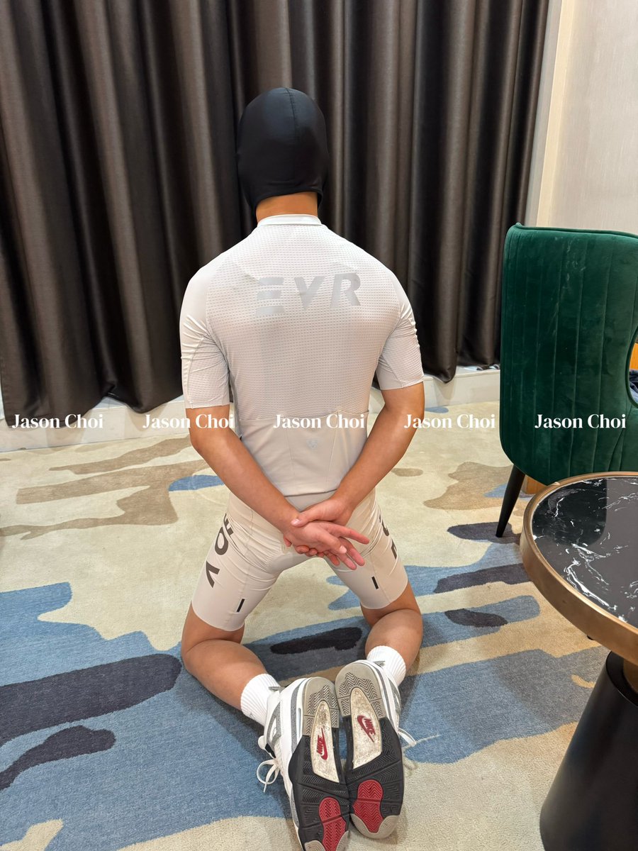 JasonChoiss's tweet photo. 新号 关注转发解锁更多 https://t.co/kXtt2xF2mB