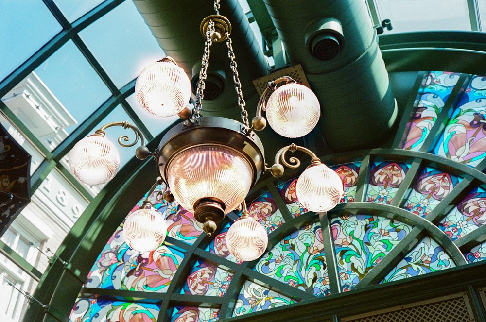 champcamera's tweet image. BT21 STAR400🐶 by #たまプラーザ 店

防弾少年団(BTS)とLINE FRIENDSのコラボキャラクター #BT21 の #カラーネガ フィルムです！
ISO400で扱いやすいオススメフィルムです(ﾟ∀ﾟ)/

#田園都市線
champcamera.co.jp/topics/?id=ta_…