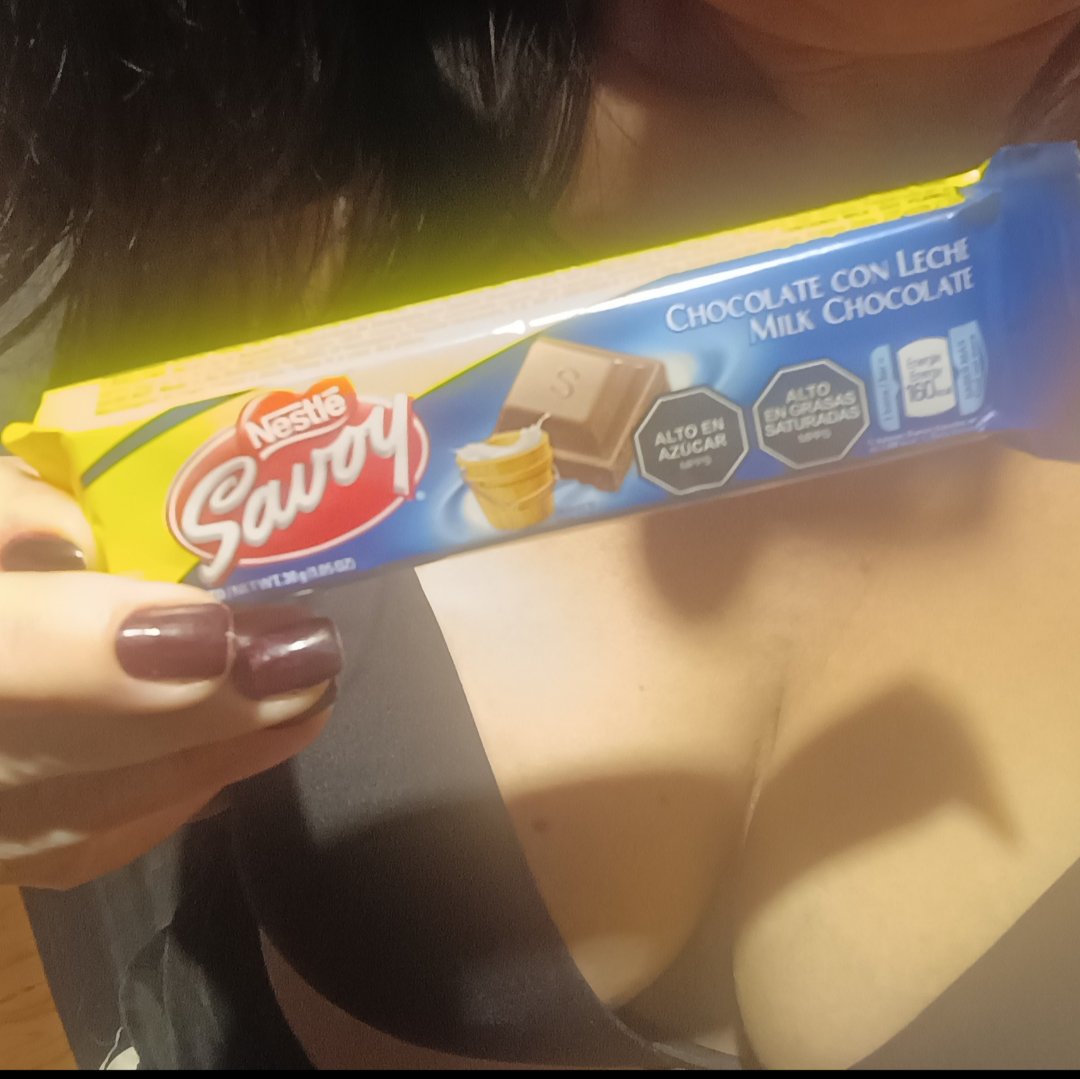 ana lucas tweet media