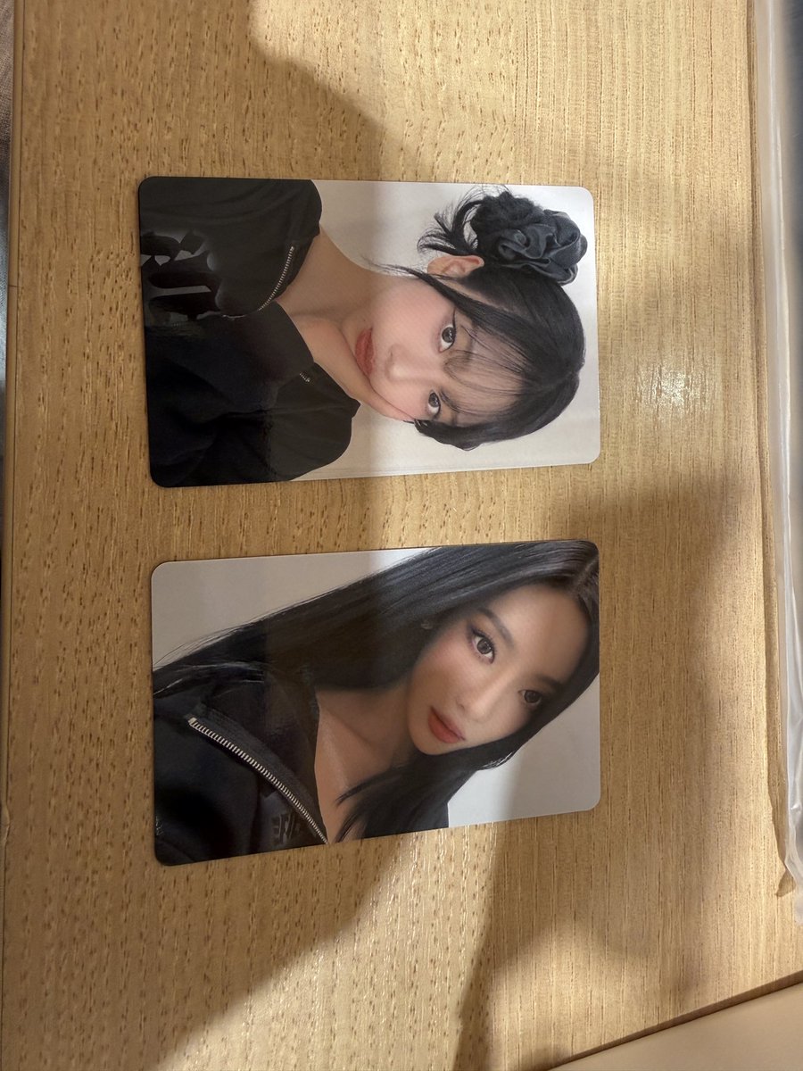 YNLS_RMMC's tweet photo. aespa トレカ 会場特典

譲　写真1枚目のもの
求　写真2枚目以外のカリナ・ウィンター

現在、京セラ付近います
このあと離れるかもですが近くなので
いつでもお声掛けください✨

#aespa
#aespa_SYNK_aeXISLINE 
#aespa_SYNK_aeXISLINEinJAPAN 
#aespa_SYNK_aeXISLINEinOSAKA https://t.co/fwHQmpvfeS