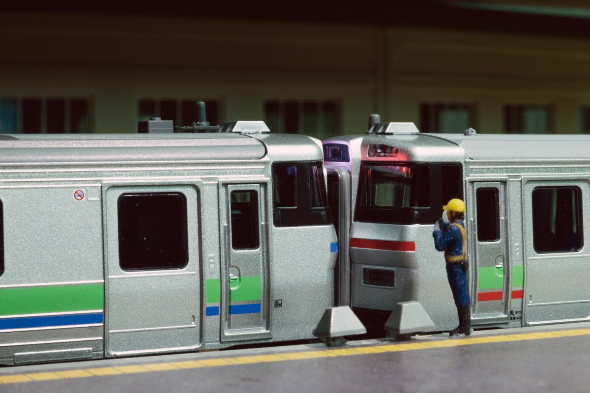 【Kato】札幌奇景:電車+氣車罕見併結30年慶 【Kato】札幌奇景:電車+氣車罕見併結30年慶