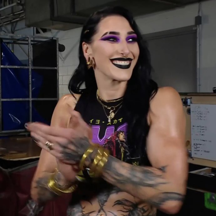 marissa 🖤 tweet media