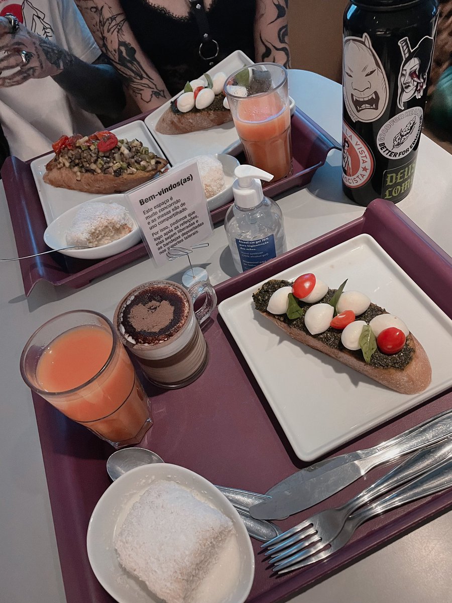 𝕾𝖆𝖑𝖑𝖞, your goth succubus 🖤⛓️ tweet media