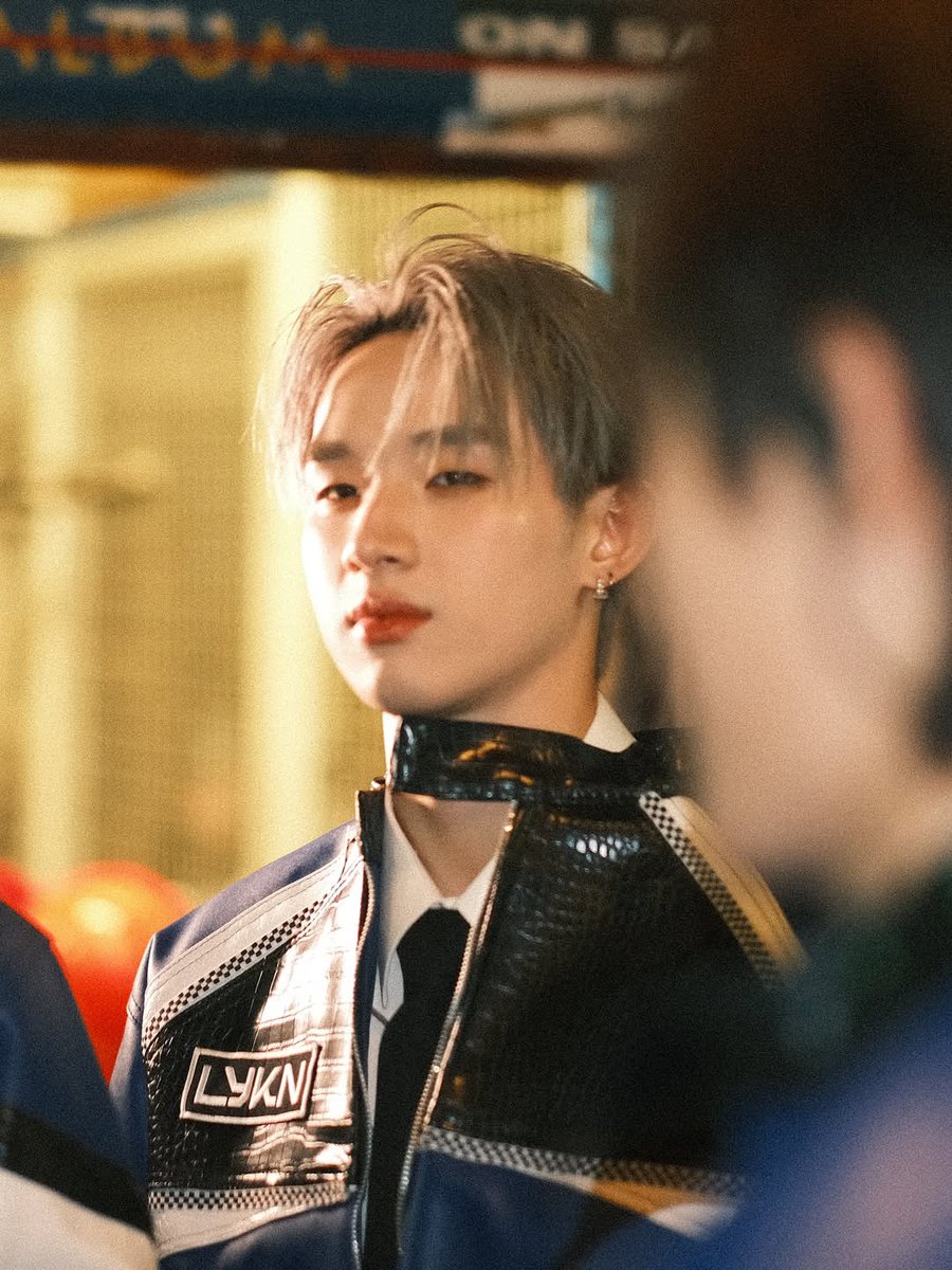 nana🩵 tweet media