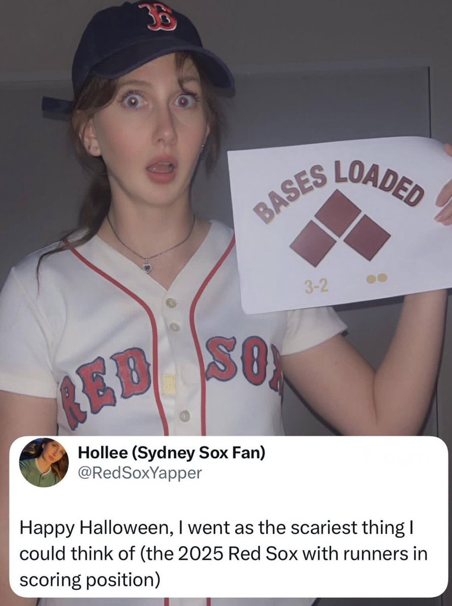 Repeating my Halloween costume from last year