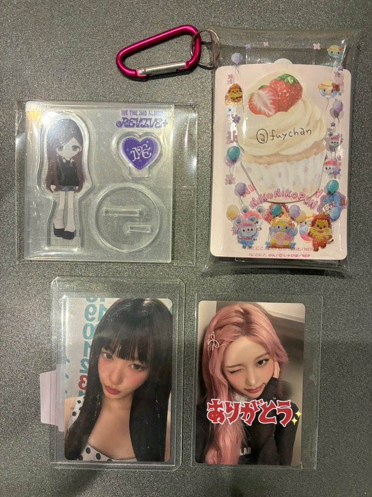 フイハル tweet media