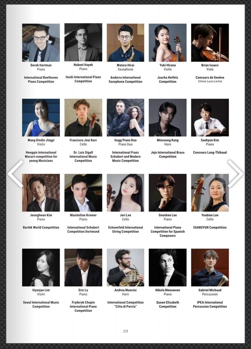 hirawata1238's tweet image. 国際音楽コンクール世界連盟のYearbook 2026に掲載していただきました。
写真なんでこれなんだろう…二次予選後に撮影した超疲れた顔…
次のページにはディミトリいました🙆‍♂️