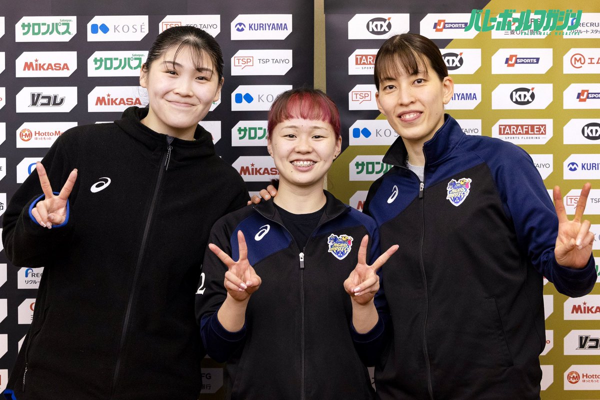 vbm_link's tweet photo. 🏐クォーターファイナル🏐 GAME1

結果は敗戦も #埼玉上尾メディックス はブロック&amp;ディグでNEC川崎を苦しめ大いに可能性を感じさせました。

敗れれば #岩澤実育 選手は埼玉上尾でラストプレー。GAME2に希望を繋ぎます🔥

#岩崎こよみ 選手
#黒後愛 選手

撮影 堀江丈
#バレーボール #バレマガ https://t.co/6HIQqGELRD