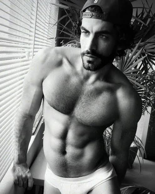 JuanBart94's tweet image. Actor colombiano Javier Jattin 🩲
#trusa #bikini #actor #famoso