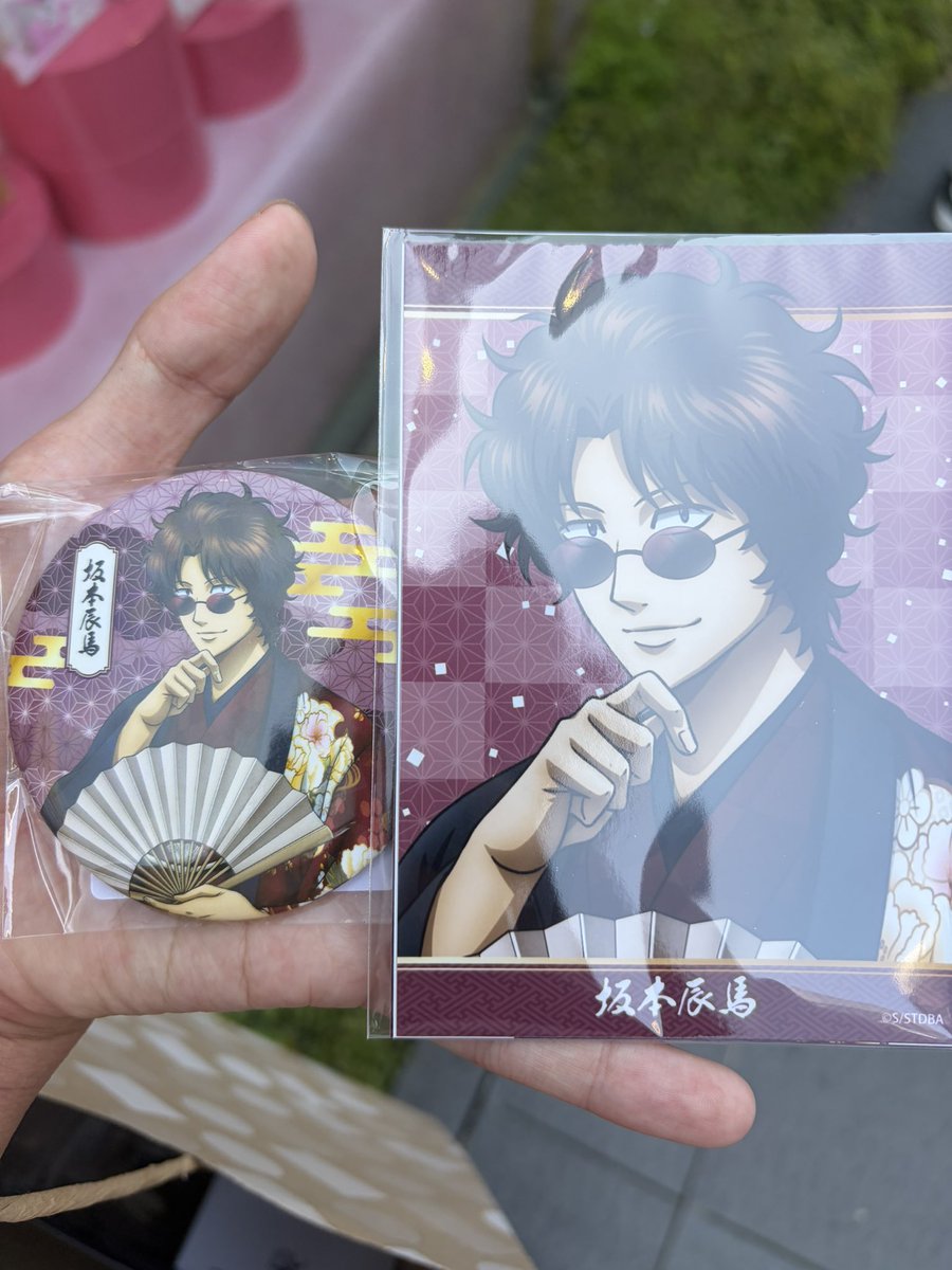 しみず tweet media