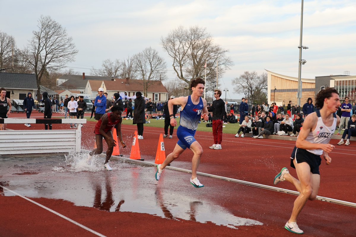 UMass Lowell XC/TF tweet media