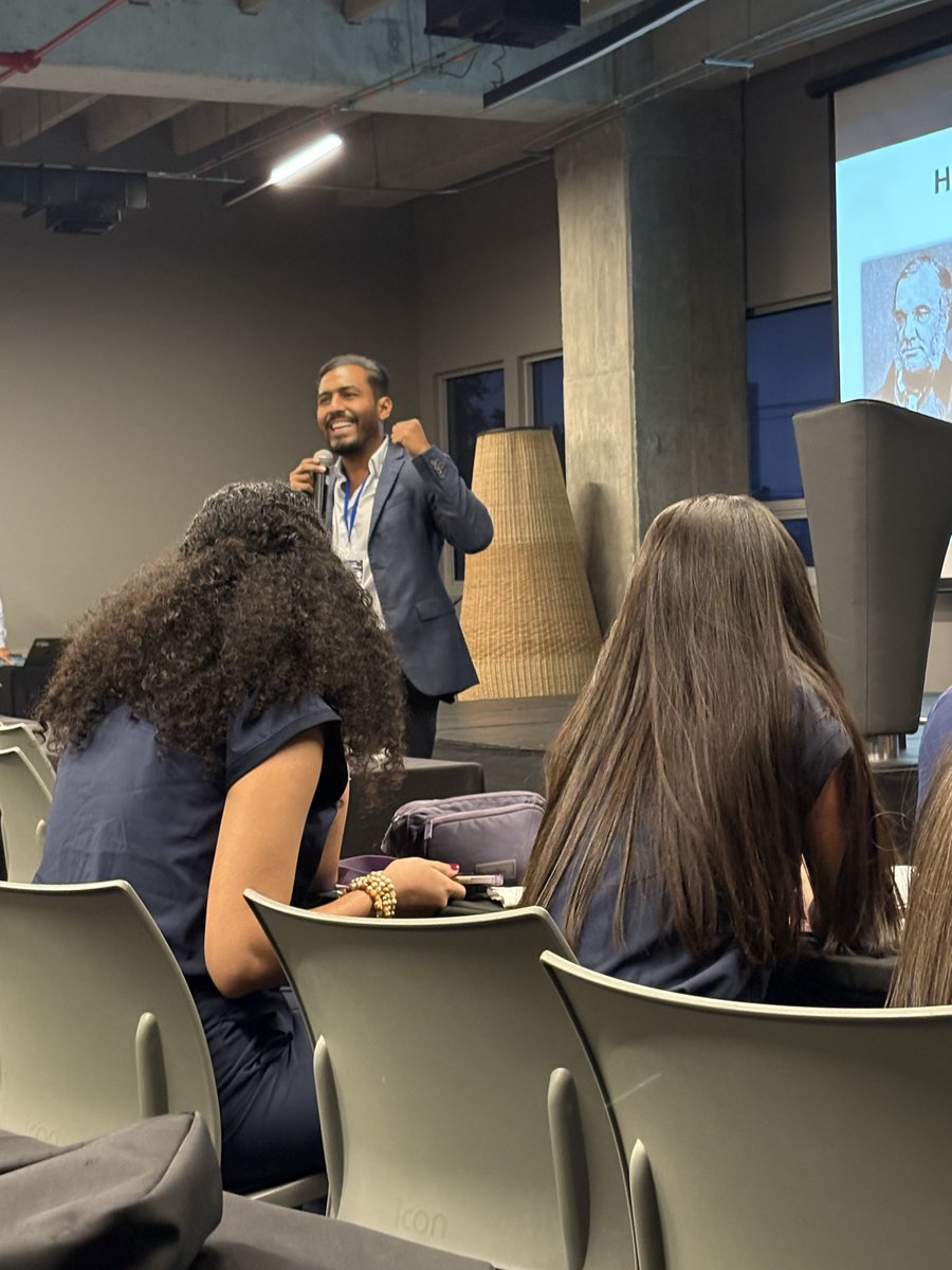 Dra. sofia tweet media