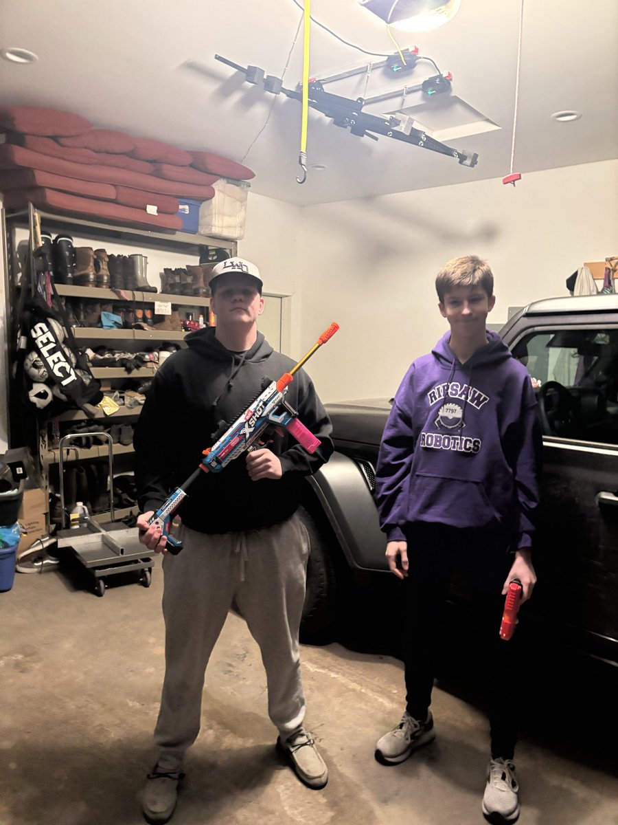 sexy nerf smurfs tweet media
