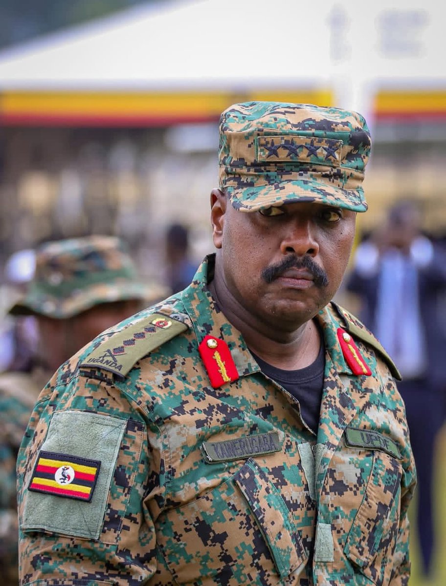 Nmwshdnjrch's tweet image. "There is #corruption in our country but I can assure all of you that in the Ministry of Defence and Veteran Affairs (MODVA) it has reduced by 85% since we took command."

---- CDF @mkainerugaba 
Corruption Is Winnable 
#ExposeTheCorrupt