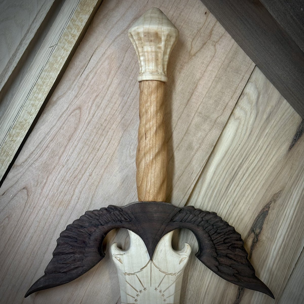 Elijah the Middleborne tweet media