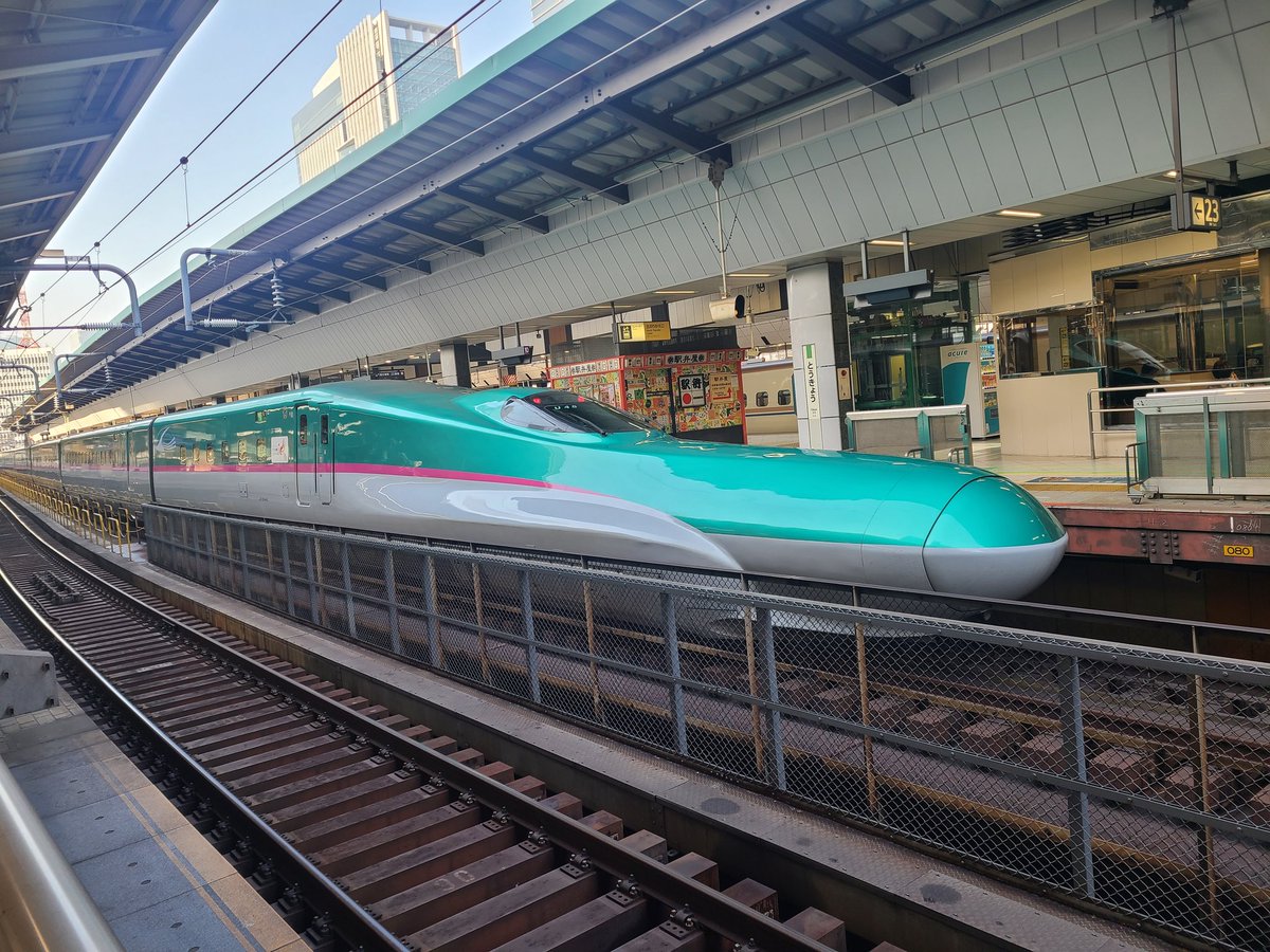 くろでんわ(デルバリエ D ) tweet media