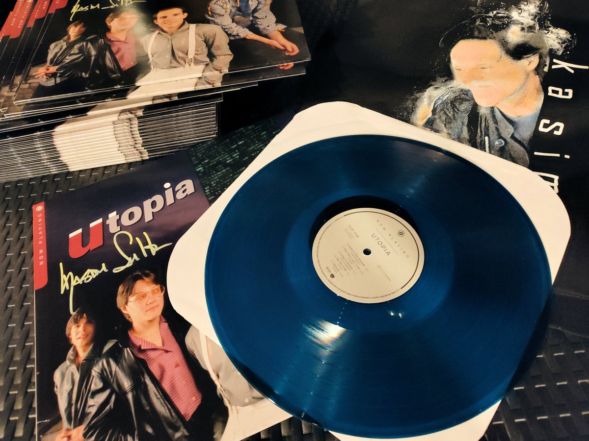 WOW—these sold out fast 👀🔥

We’re packing up your Utopia Blue Vinyl of “Now Playing”, personally signed by Kasim Sulton—PLUS a FREE Kasim tote bag to carry it in.🎶💙

Did you grab one of our Deko Exclusives? What would you love to see from us next?

Drop your thoughts below 👇