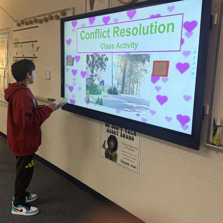 FordPrincipal's tweet photo. My Study Skills classes are focusing on Conflict Resolution this week. They were given different scenarios to read and then respond on how they would handle them. https://t.co/46wjYdTDoe