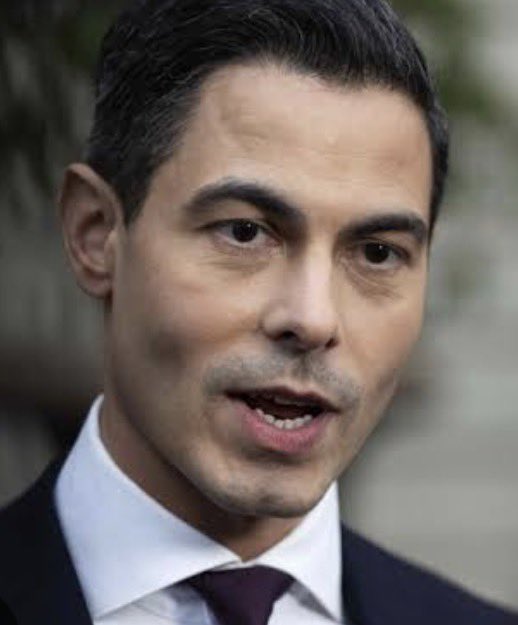 Cavaleiro Exilado tweet media