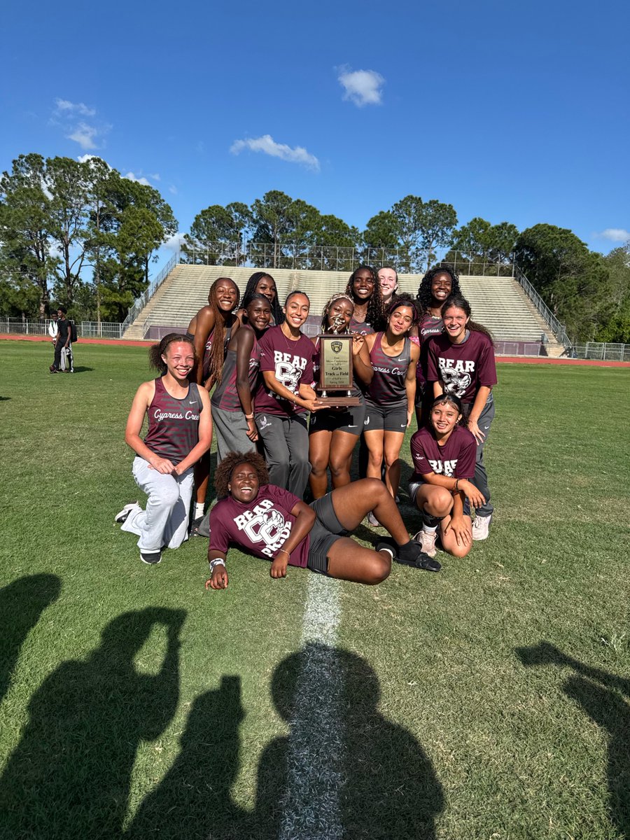 CCHSBears's tweet photo. Introducing your 2026 Metro East Girls Track &amp; Field Champions! 

#TheCreek #BearPride #BearDown https://t.co/3zBRb2ET53