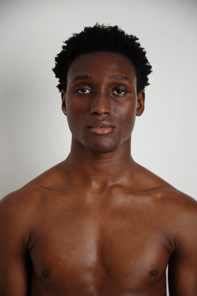 opiadaniell's tweet image. New Hair + New Ear #digis