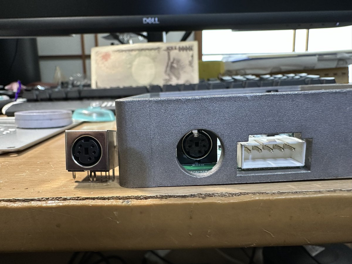 mokomoko9981's tweet image. パワーFC ECU修理依頼

パワーFCのFCコマンダーの接続コネクターの調子が悪くコミュニケーションエラーが出てコマンダーが使えないとの事

接続のコネクターを交換しました。
修理後は正常に作動するようになりました。

#パワーFC #ECU